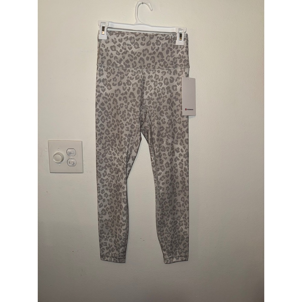 Lululemon Wunder Train No Line High Rise Tight 25" True Leopard White Size 6 NWT